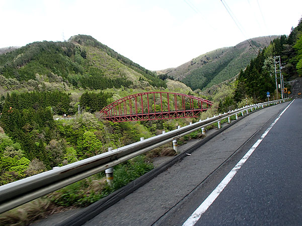 空が大分曇ってきました